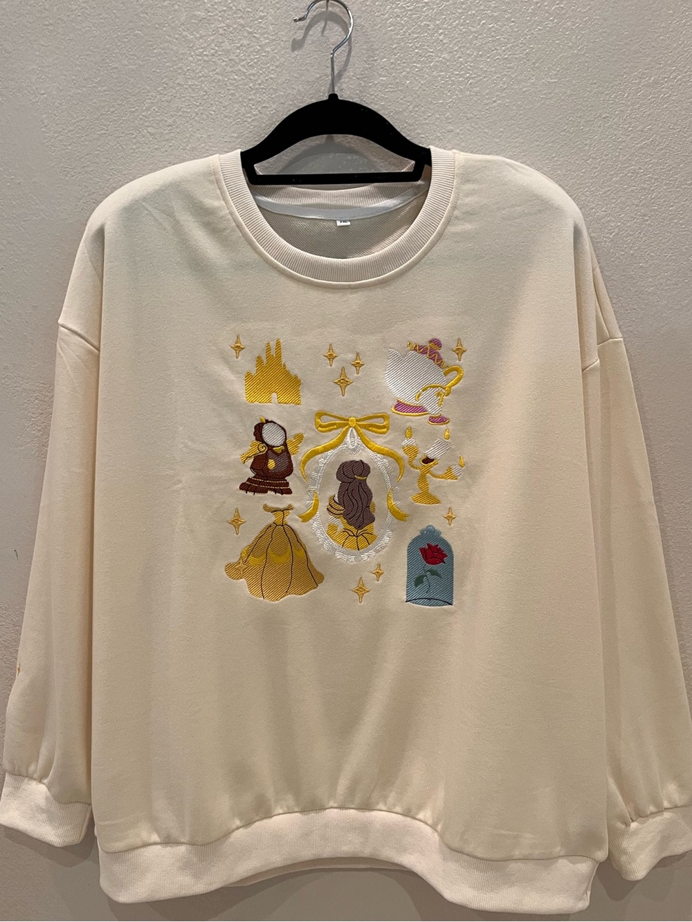 Beauty and the Beast embroidered sweatshirt size 2XL NWOT